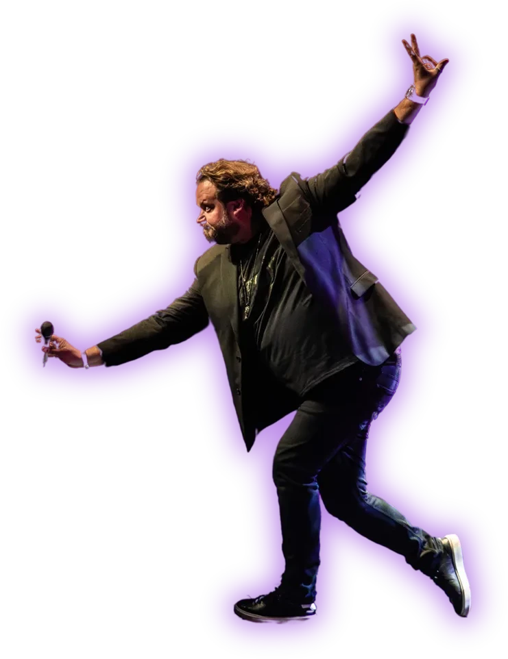Sami Hedberg vauhdikkaassa stand up -esityksessä